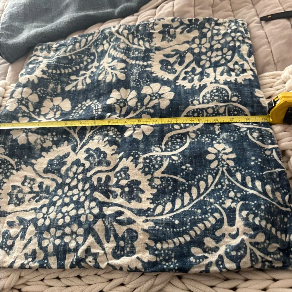 Pottery Barn Bernyce Pillow indigo used - Picture 3 of 5